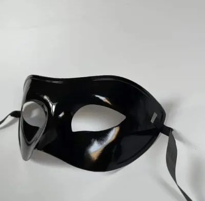 Antifaz Negro De Plástico